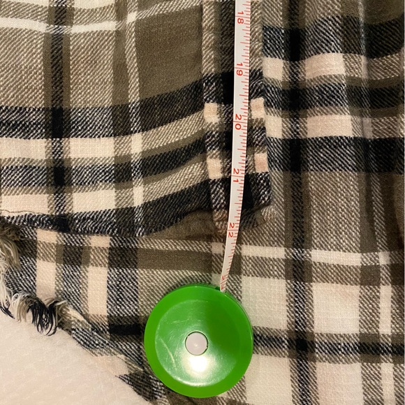 Oversized Plaid and Flannel Distressed Shacket/Button Down Shirt - Picture 7 of 7